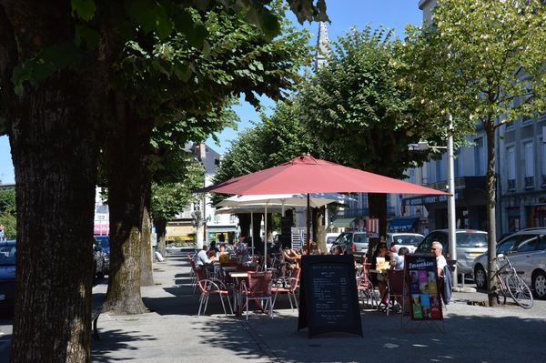 Autour d'un café